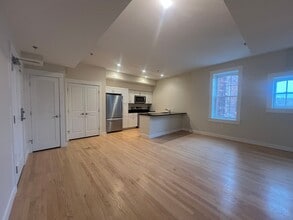 Building Photo - Putnam Hotel – $1,999 – 1 Bedroom/1 Bathroom, 690 SQ.FT. – UTILITIES INCLUDED, Available Immediately