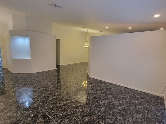 Building Photo - 9831 NW 53rd Ct