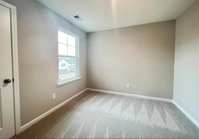 Building Photo - 140 Golden Eagle Pkwy