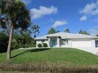 Building Photo - 142 Solana St