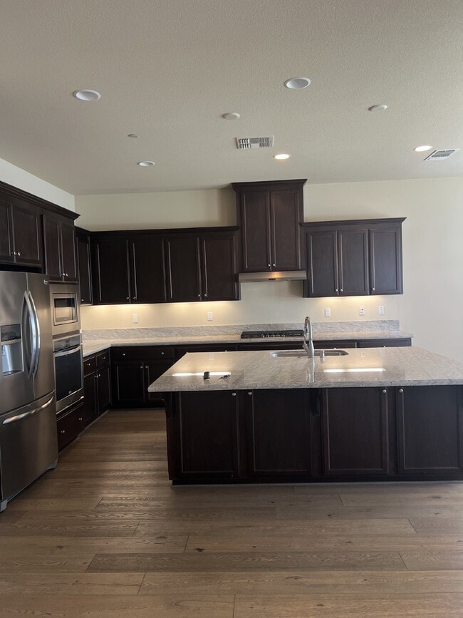 Building Photo - Stunning 4-Bed Lake View Home with Hardwood Floors