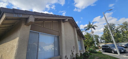 Building Photo - "Charming 4-Bed  Home at the Heart of Tustin