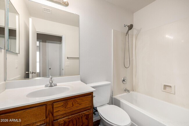 Building Photo - 12547 W Medlock Dr