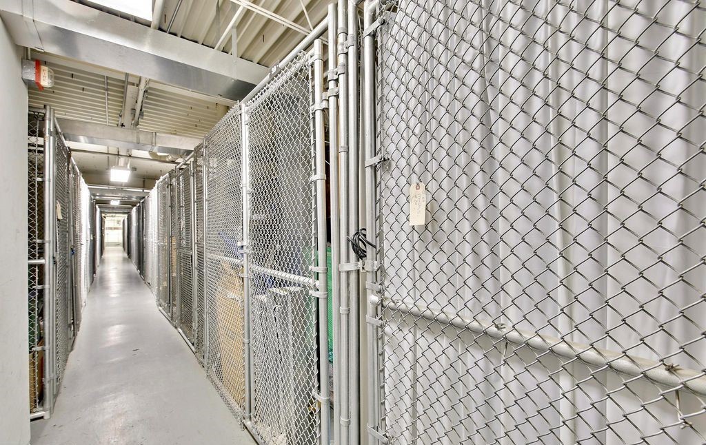 Penthouse storage - 7505 Democracy Blvd