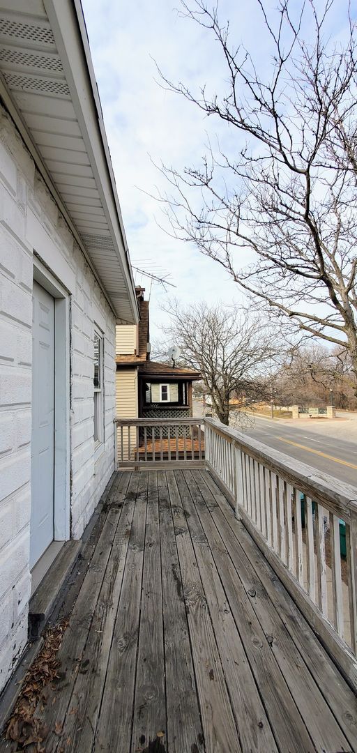 Building Photo - 839 N Broadway St