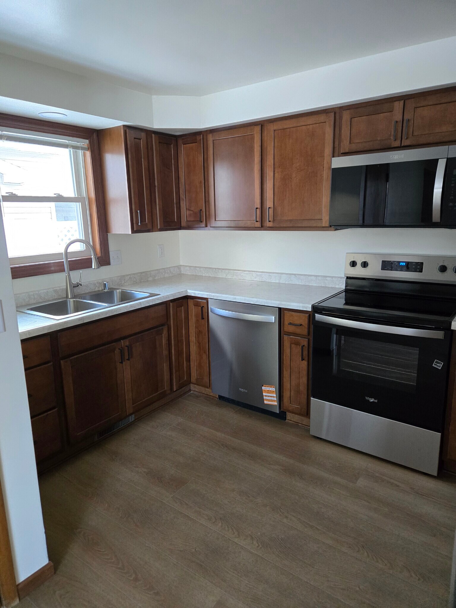 Building Photo - 2709 Hillwood Ct