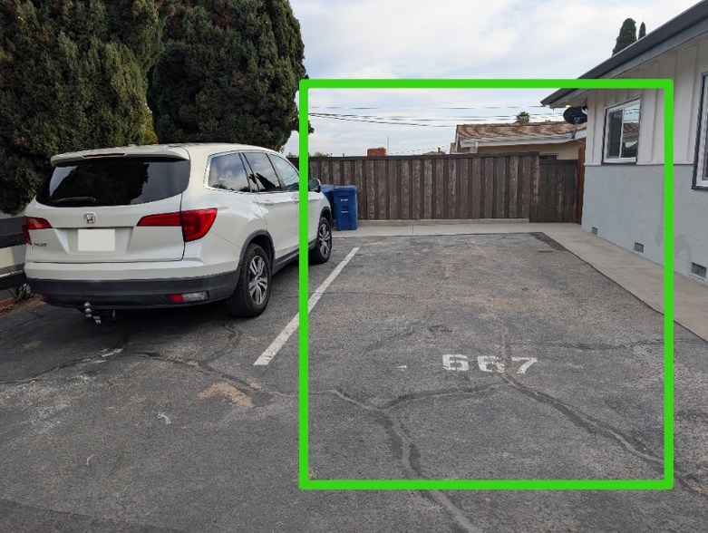 Building Photo - 665-669 Townsite Dr