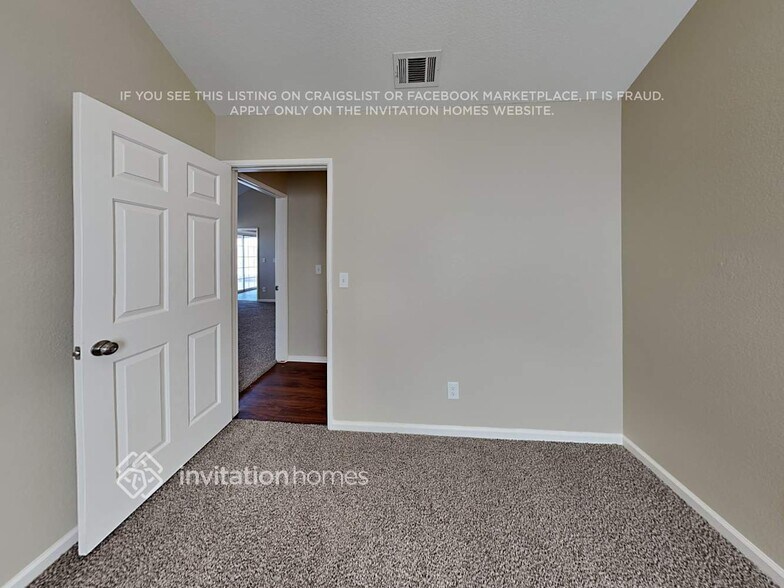 Building Photo - 7834 Nye Dr