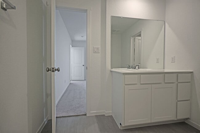 Building Photo - 3737 Swift Fox Rd