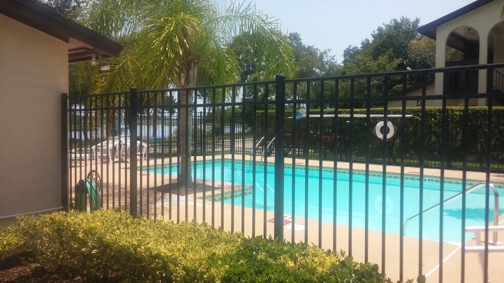 unit near pool - 1255 Ponce Island Dr