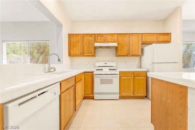 Building Photo - 9731 Tomorrow Ct