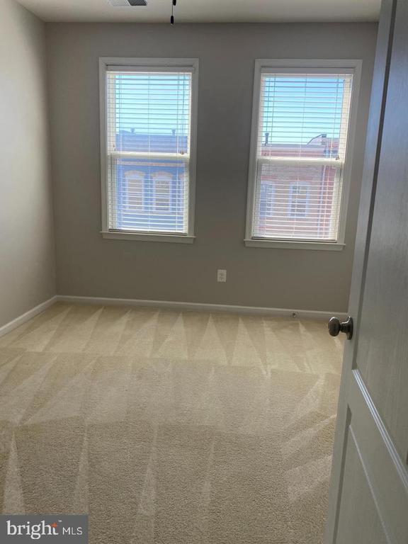 Building Photo - 8929 Quarry Rd