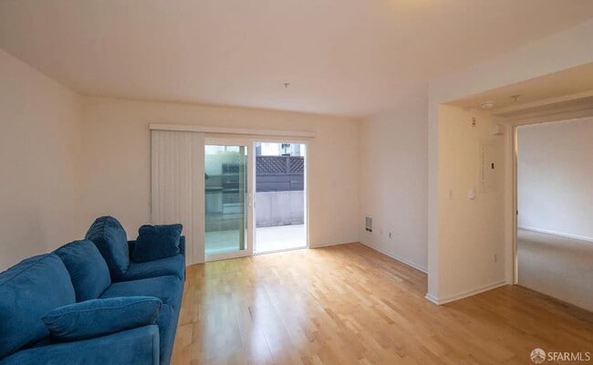 Building Photo - 8400 Oceanview Terrace