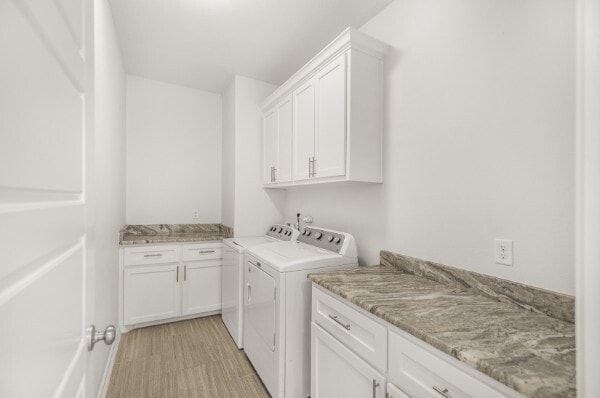 Building Photo - 13825 Suntan Ave