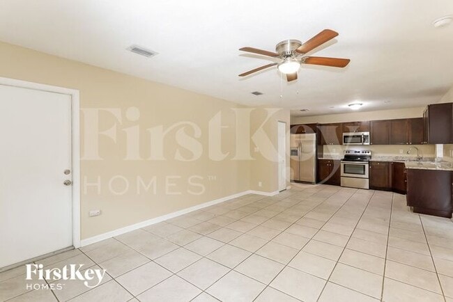 Building Photo - 1261 NW 75th Terrace