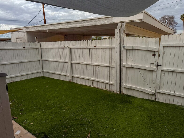 Private turf backyard - 4615 N 14th St