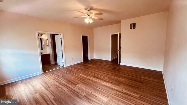 Building Photo - 7678 Audubon Meadow Way