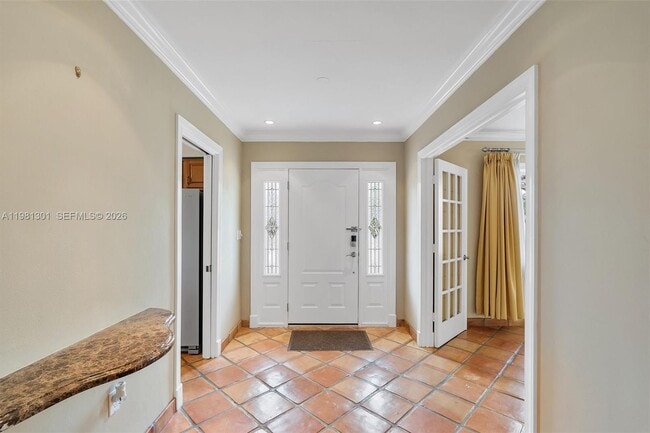 Building Photo - 300 187th St