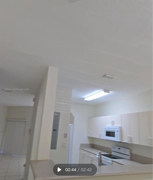 Building Photo - 4917 SW 141st Ave