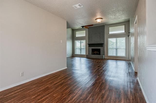 Building Photo - 1728 Stonegate Dr