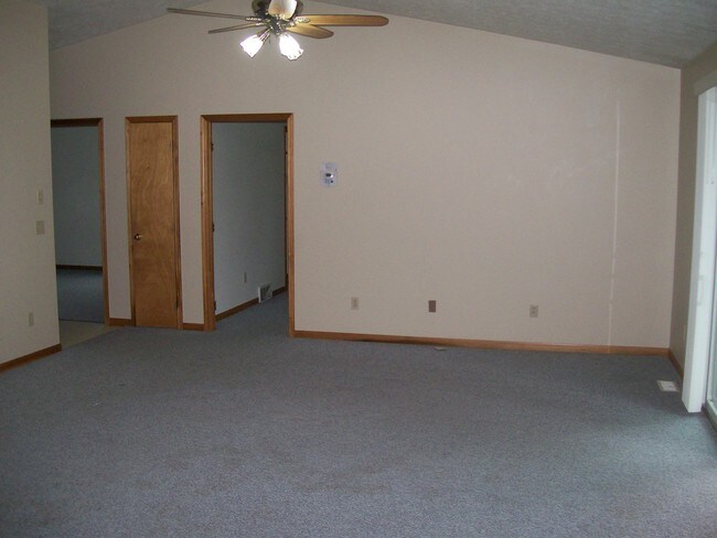 Building Photo - 2007 7th St