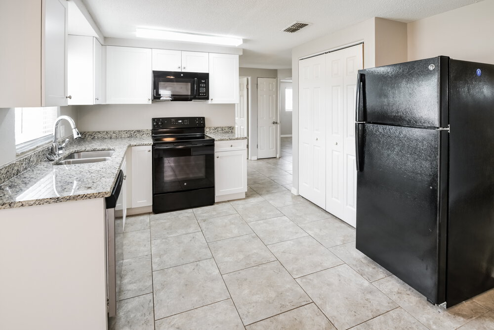 Building Photo - 4024 Cranbrook Pl