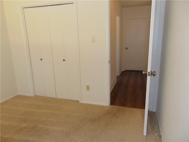 Building Photo - 9213 Independence Loop