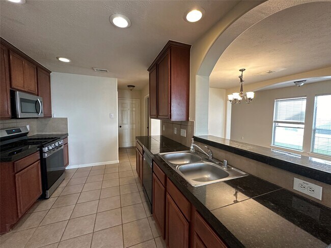 Building Photo - 10903 Tobar Falls Cir