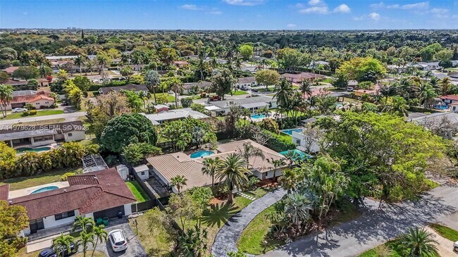 Building Photo - 13621 SW 103rd Ave