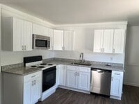 Building Photo - Updated 3 BR in Chesterfield