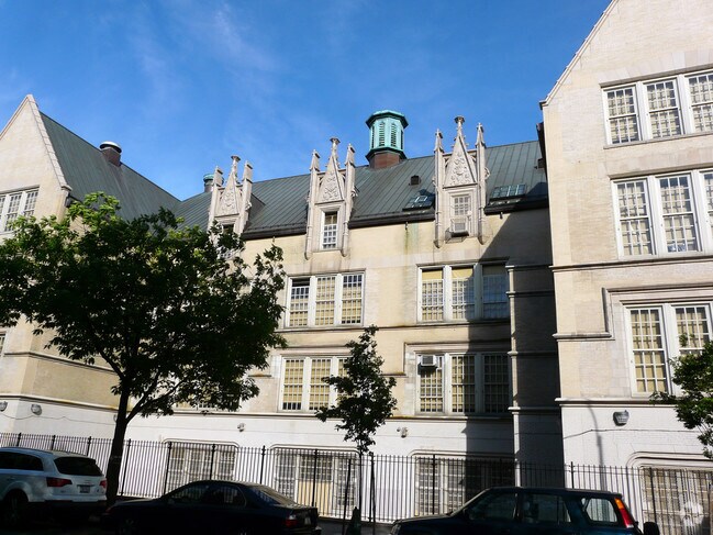 Building Photo - 2435-2447 Walton Ave