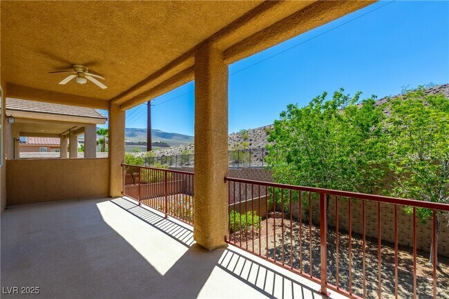 Building Photo - 2831 Dunnottar Ave