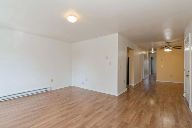 Building Photo - 112 Astor Pl