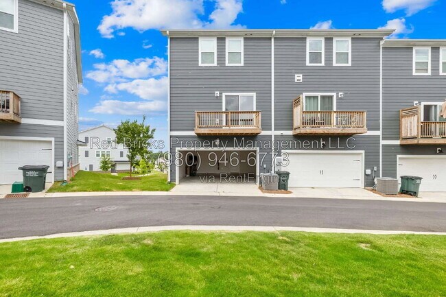 Building Photo - 7211 Bryce Ave