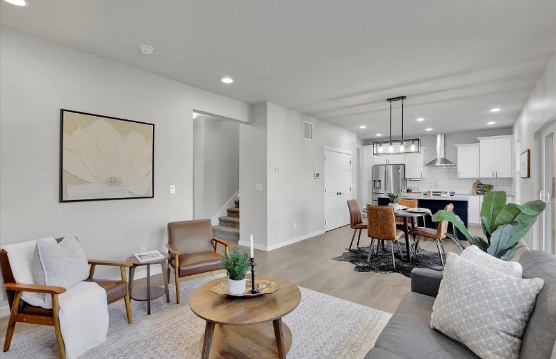 Building Photo - 273 S Legacy Ridge Dr