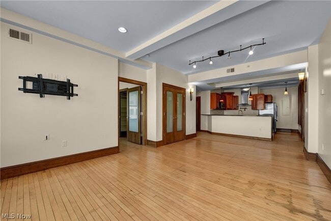 Building Photo - 140 Public Square