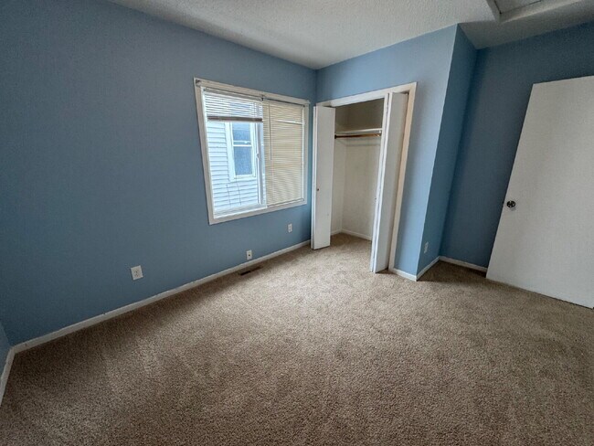 Building Photo - 1518 Park Ave