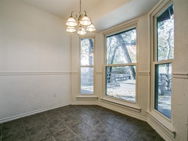 Building Photo - 2411 Bayberry Ln