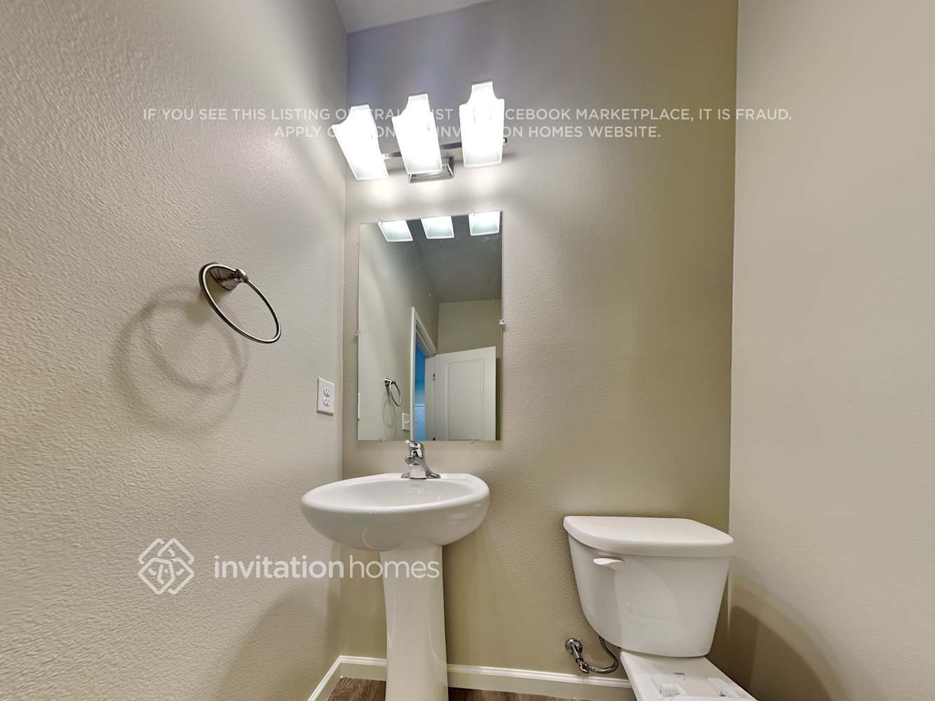 Building Photo - 7154 Desperado Dr SE