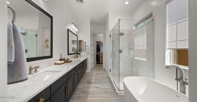 Building Photo - 21514 N 58th St