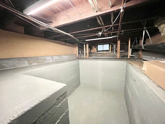 Building Photo - Well-Appointed Naglee Park Historic Home