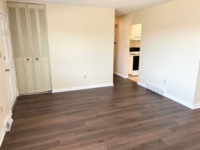 Building Photo - Mt Tabor ranch home with basement      20260804