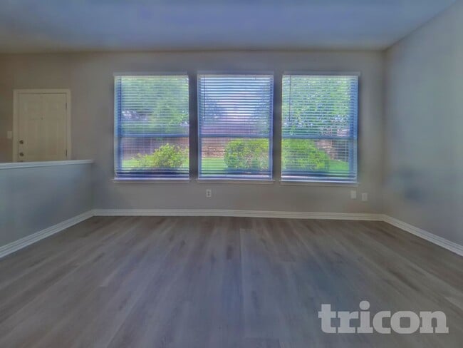 Building Photo - 5604 Nacona Dr