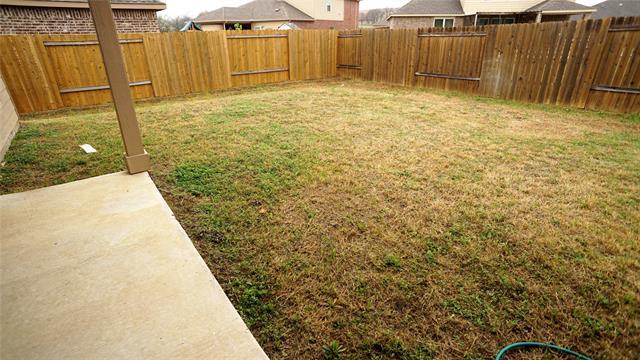 Building Photo - 813 Oak Valley