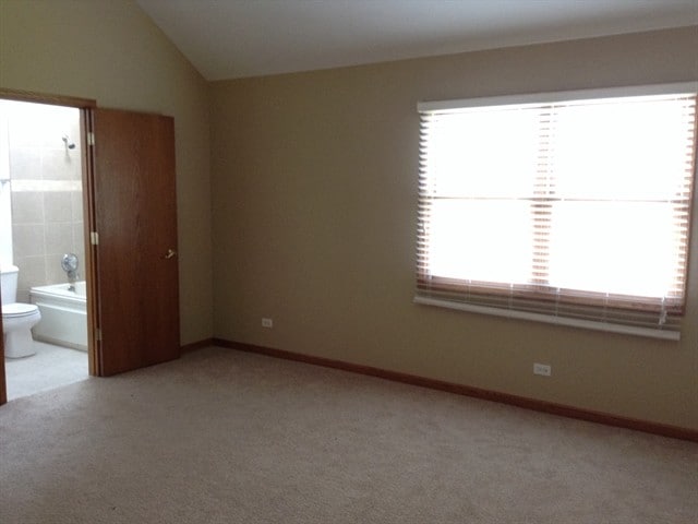 Building Photo - 24905 Vermette Rd