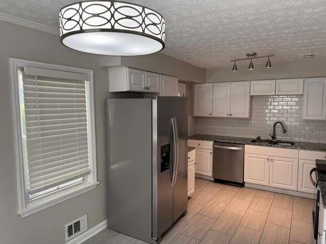 Building Photo - 1307 Lorenzo Dr SW