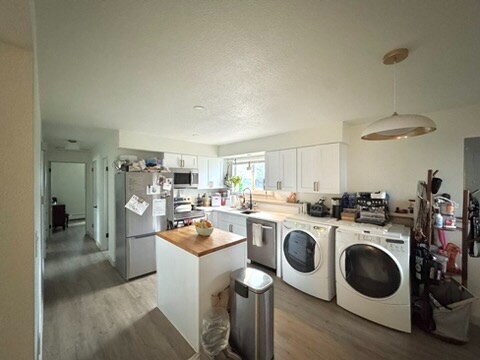 Primary Photo - 1108-1110 Ponderosa Dr