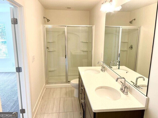 Building Photo - 5859 Greystone Dr