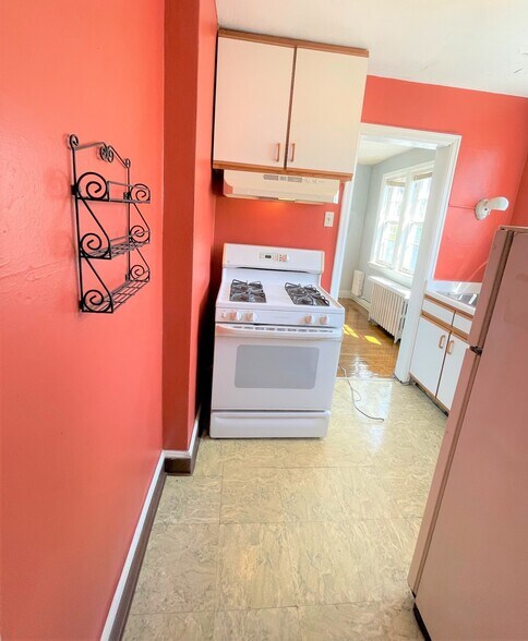 Building Photo - 6532 Wilkins Ave