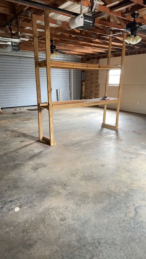 Building Photo - 502 Wagon Wheel Rd